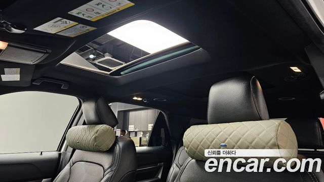 Ford Explorer 2019 — photo 24