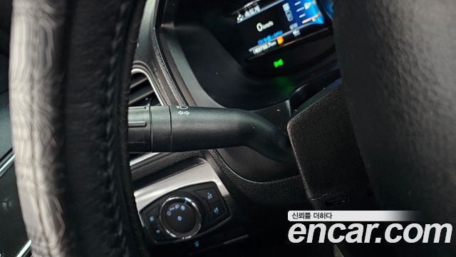 Ford Explorer 2019 — photo 40