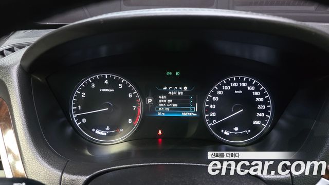 Hyundai Genesis 2014 — photo 11