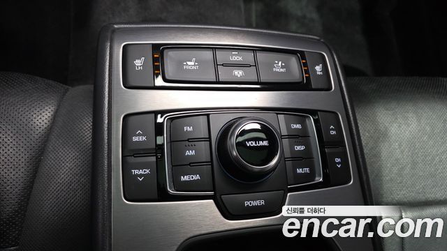 Hyundai Genesis 2014 — photo 24