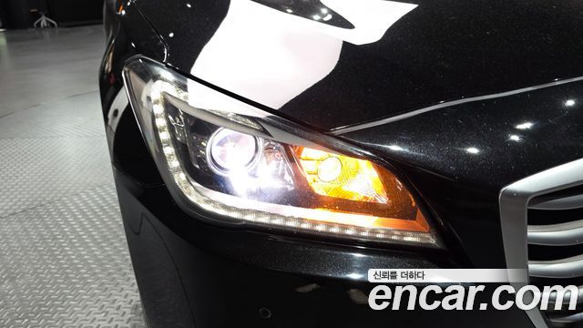 Hyundai Genesis 2014 — photo 8