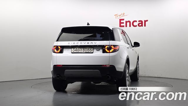 Land Rover Discovery Sport 2019 — photo 4