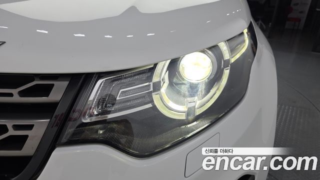 Land Rover Discovery Sport 2019 — photo 8