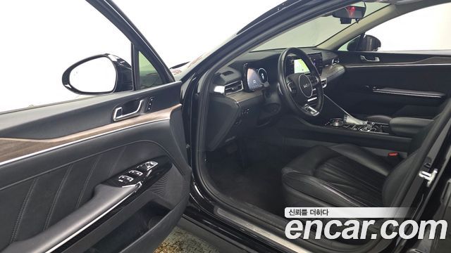 Kia K5 2022 — photo 13