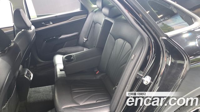 Kia K5 2022 — photo 18