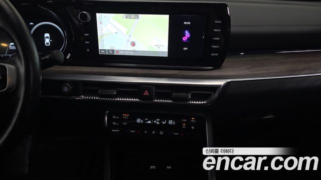 Kia K5 2022 — photo 19