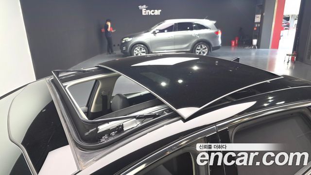 Kia K5 2022 — photo 23