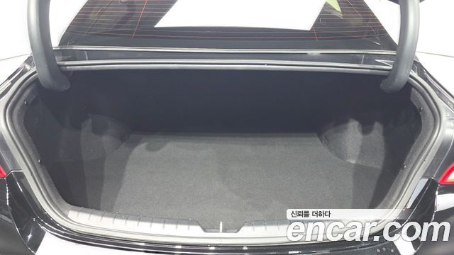 Kia K5 2022 — photo 24