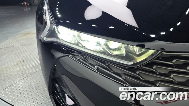 Kia K5 2022 — photo 8