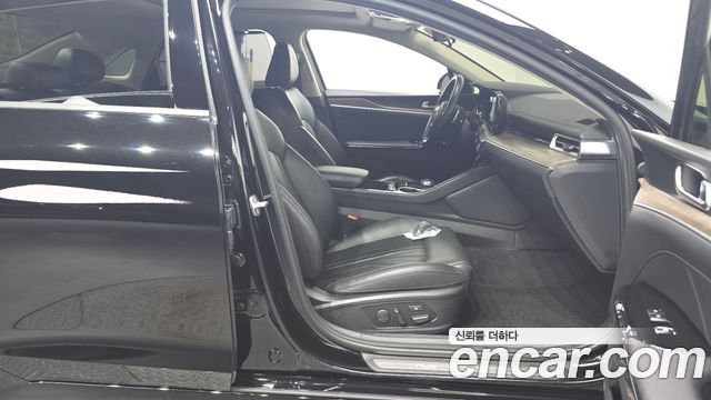 Kia K5 2022 — photo 16