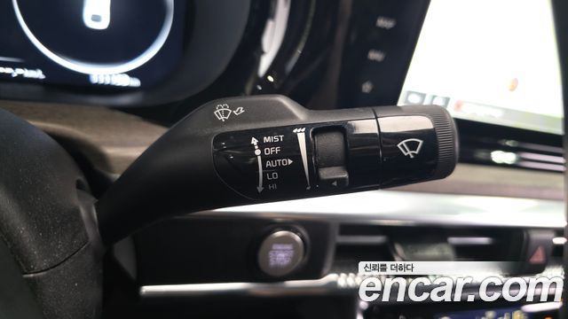 Kia K5 2022 — photo 28