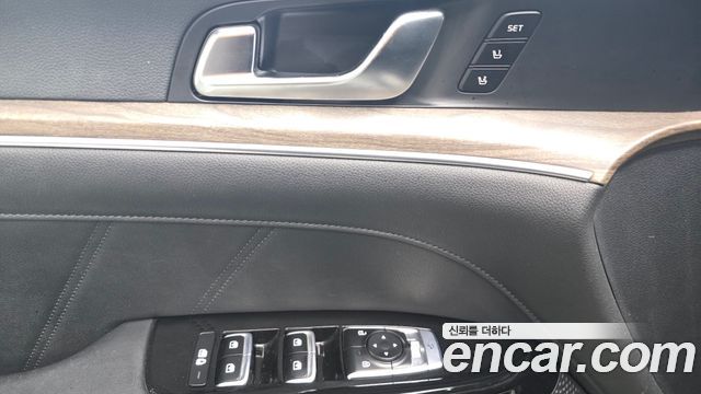 Kia K5 2022 — photo 29
