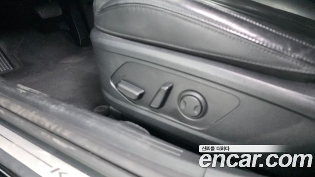 Kia K5 2022 — photo 31