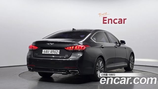 Genesis G80 2017 — photo 2