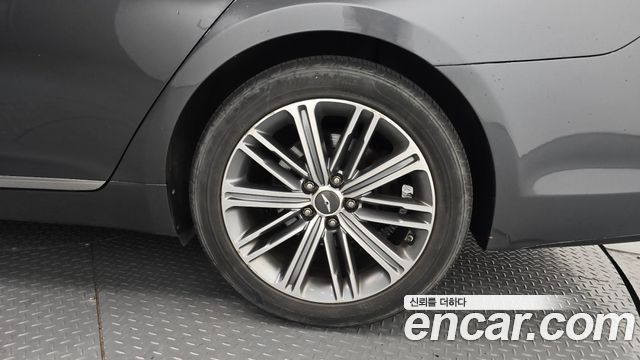 Genesis G80 2017 — photo 5
