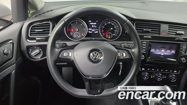 Volkswagen Golf 2015 — photo 13