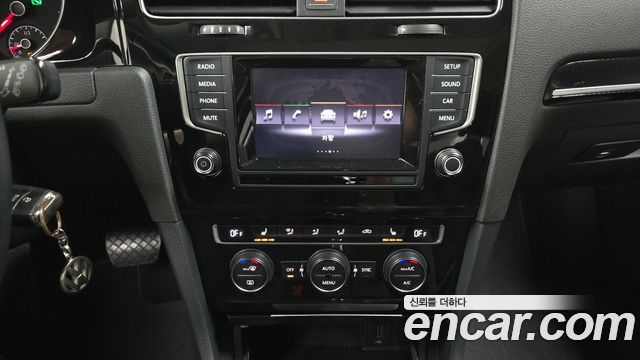 Volkswagen Golf 2015 — photo 14