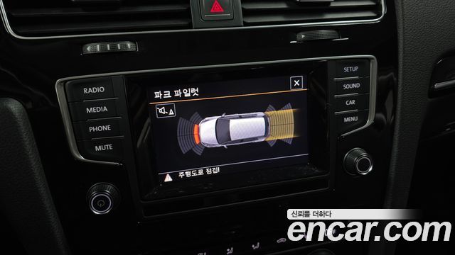 Volkswagen Golf 2015 — photo 15