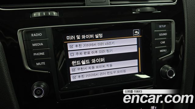 Volkswagen Golf 2015 — photo 16