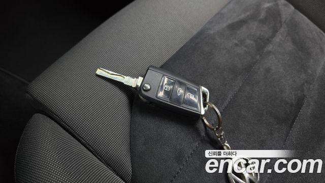 Volkswagen Golf 2015 — photo 19