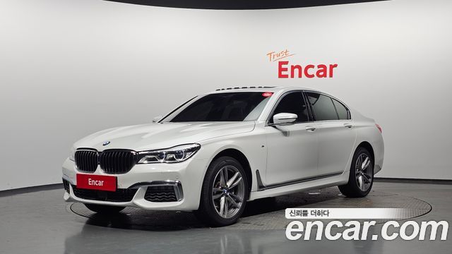 BMW 7-Series 2019 — photo 1