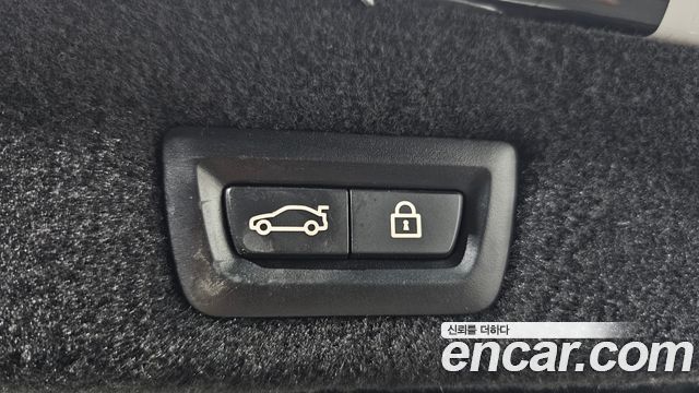 BMW 7-Series 2019 — photo 20