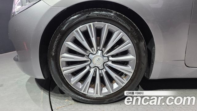 Kia K9 2016 — photo 5