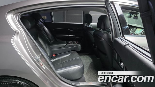 Kia K9 2016 — photo 12