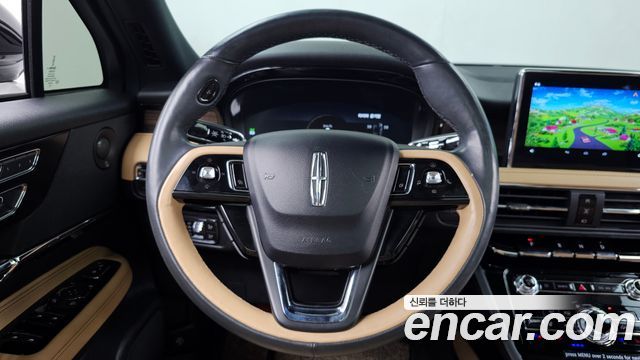 Lincoln Corsair 2021 — photo 19