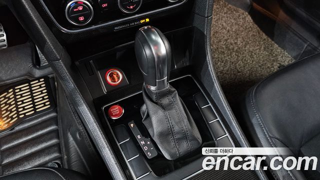 Volkswagen Passat 2015 — photo 9