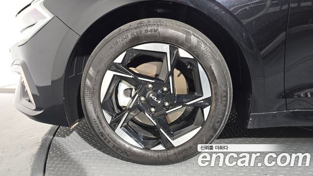 Kia K5 2024 — photo 5