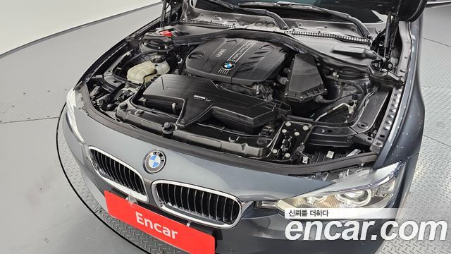 BMW 3-Series 2015 — photo 6