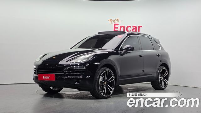 Porsche Cayenne 2013 — photo 1