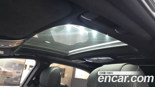 Mercedes-Benz S-Class 2015 — photo 19
