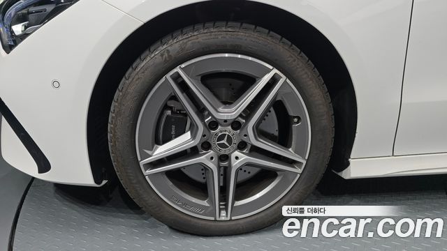 Mercedes-Benz CLA-Class 2024 — photo 5