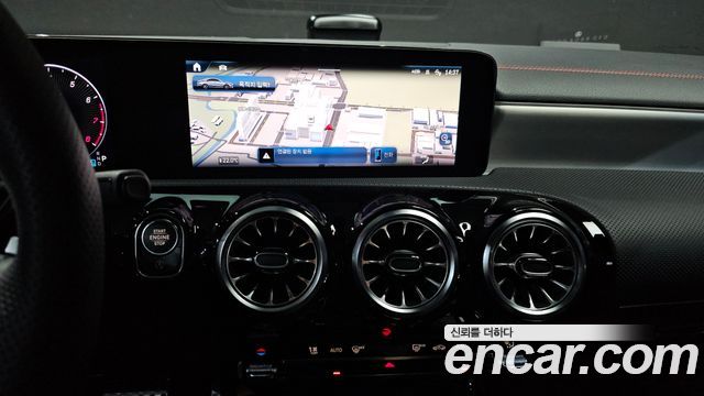 Mercedes-Benz CLA-Class 2024 — photo 22