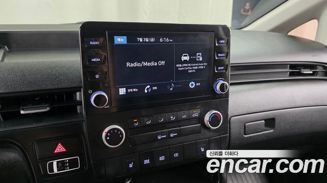 Hyundai Staria 2022 — photo 19