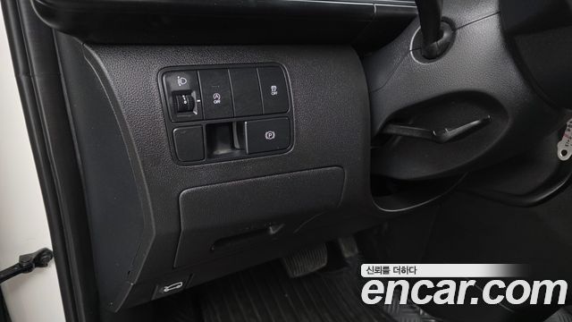 Hyundai Staria 2022 — photo 22