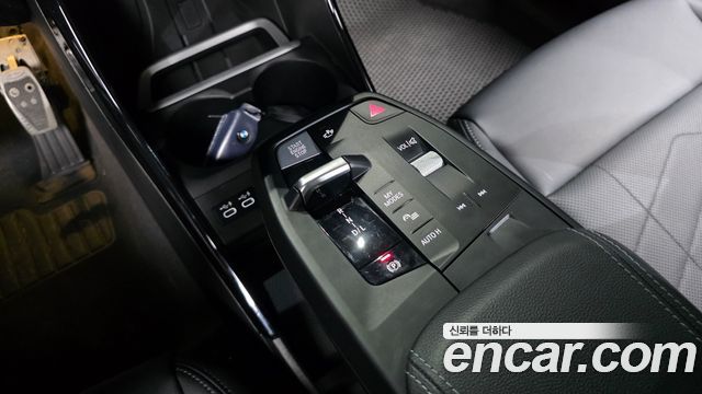 BMW 2-Series 2023 — photo 9