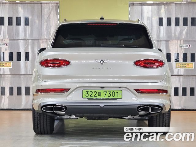 Bentley Bentayga 2026 — photo 4