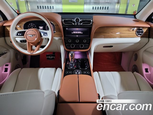 Bentley Bentayga 2026 — photo 7