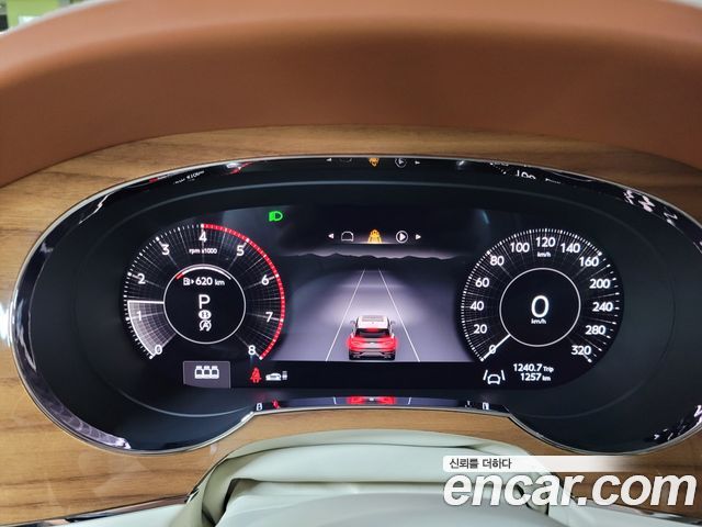 Bentley Bentayga 2026 — photo 8