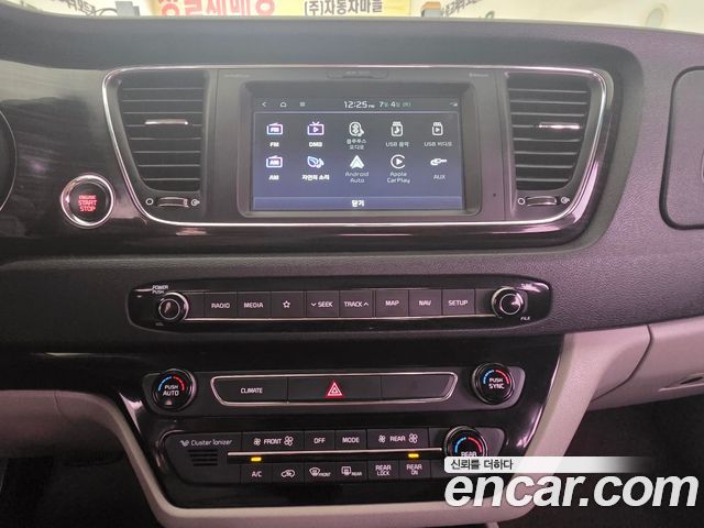 Kia Canival 2019 — photo 13