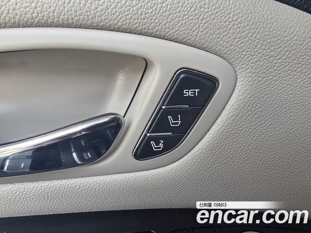 Kia Canival 2019 — photo 17