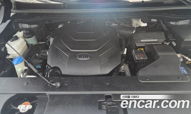 Kia Canival 2019 — photo 18