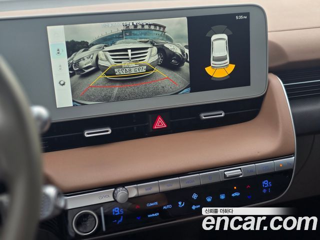Hyundai Ioniq5 2022 — photo 12