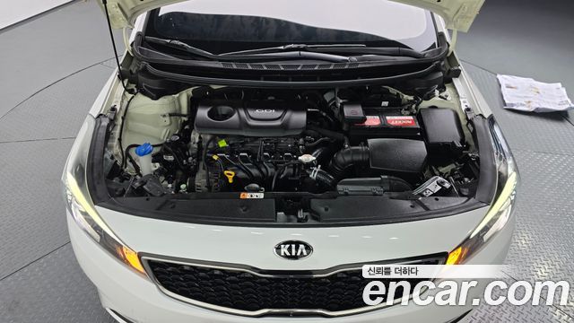 Kia K3 2016 — photo 6