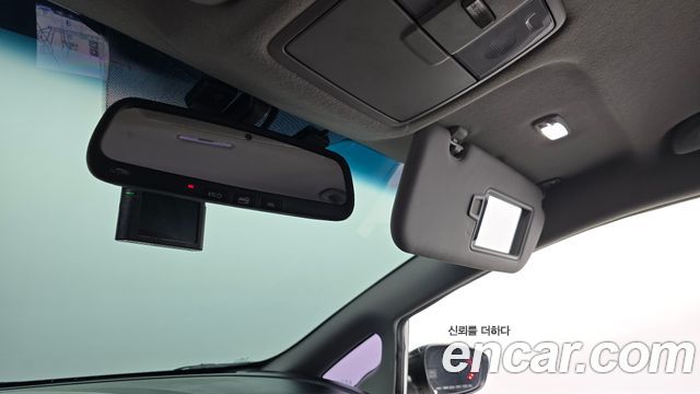 Kia K3 2016 — photo 26