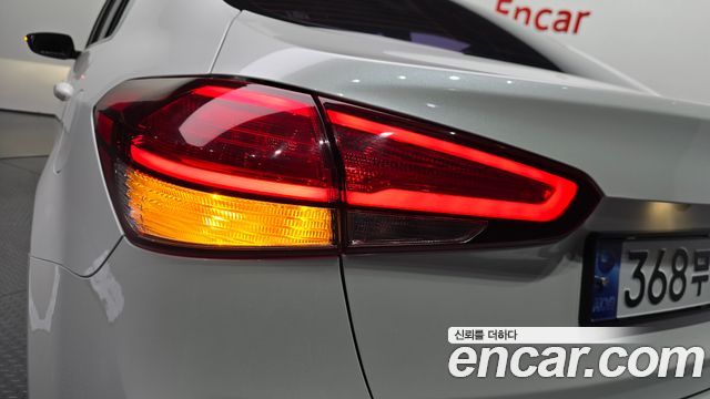 Kia K3 2016 — photo 9