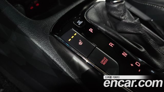 Kia K3 2016 — photo 27